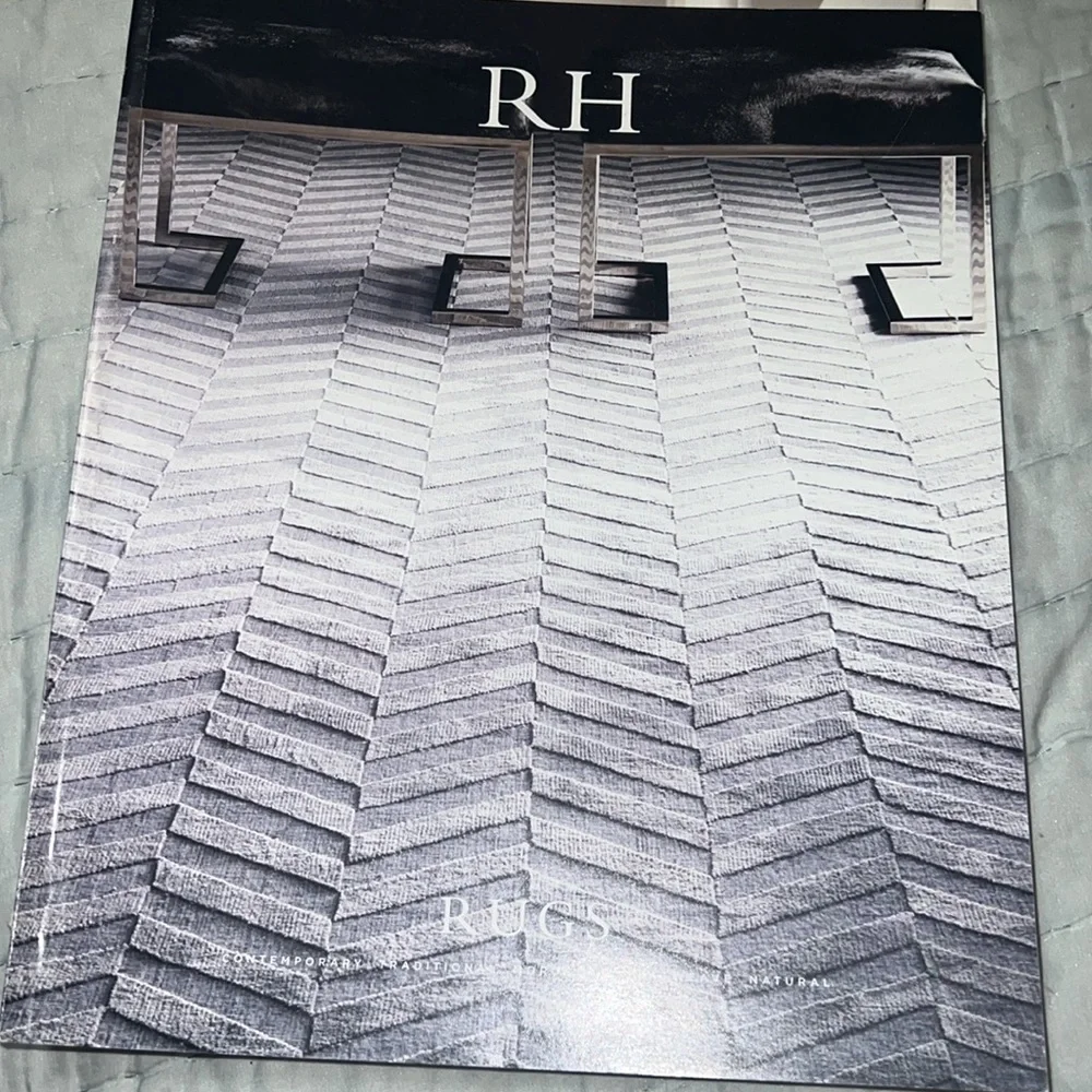 Restoration Hardware (5) Catalogs 2015 Coffee Table
